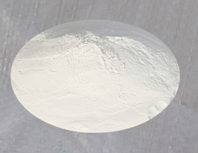 高白氧化铝c-4